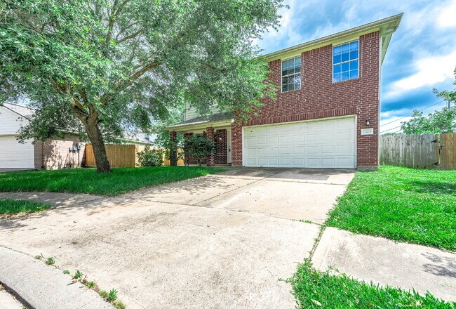 Foto del edificio - 10415 Moraine Lake - Beautiful 4-bedroom, 2-bath home with a 2-car garage located in the desirabl...