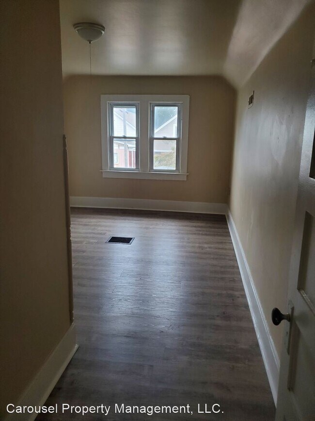 Building Photo - 3 br, 1 bath House - 1313 N 2nd St