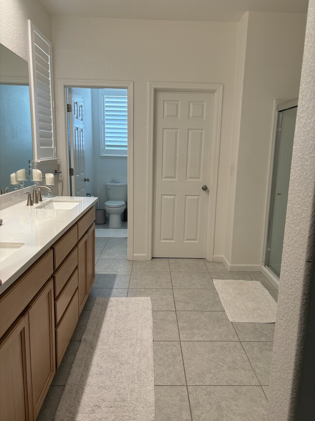 Building Photo - 1501 Scotty Way