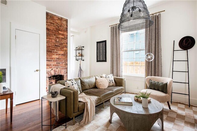 Foto del edificio - 209 Carroll St SE