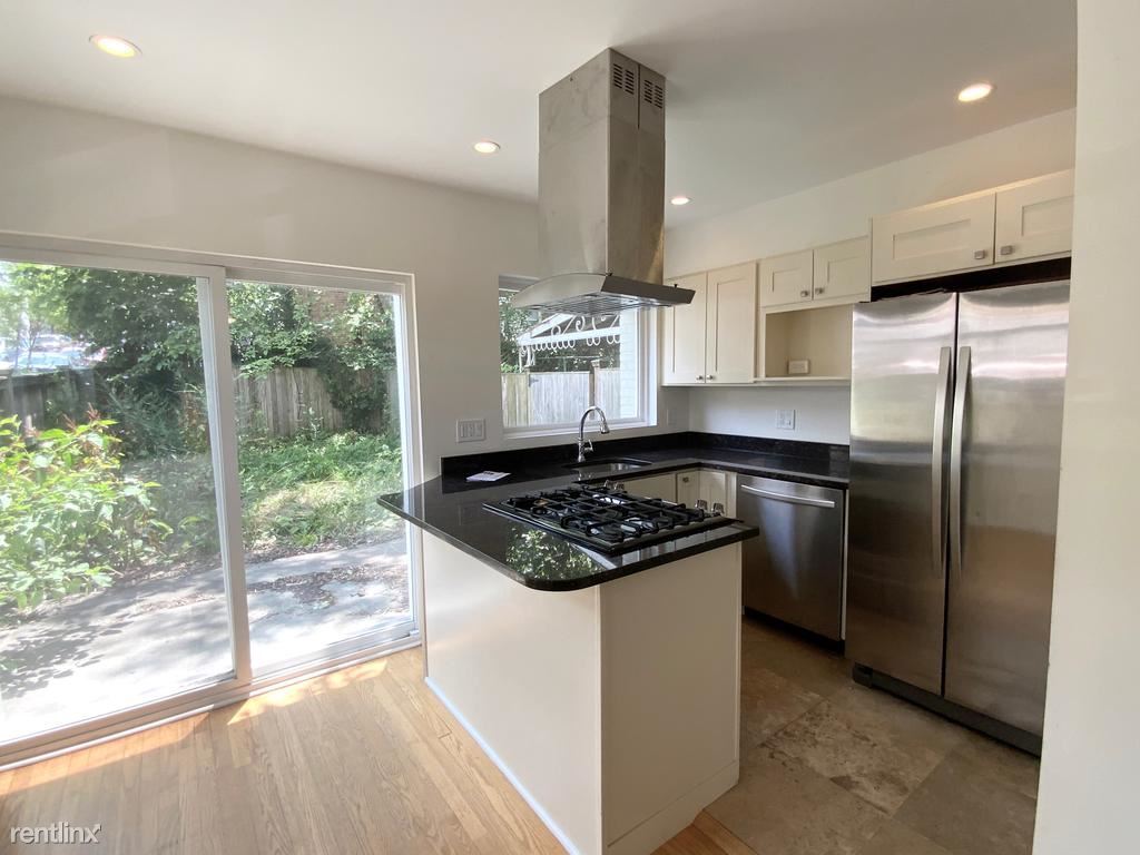 Foto principal - 1322 Talbert Terrace SE