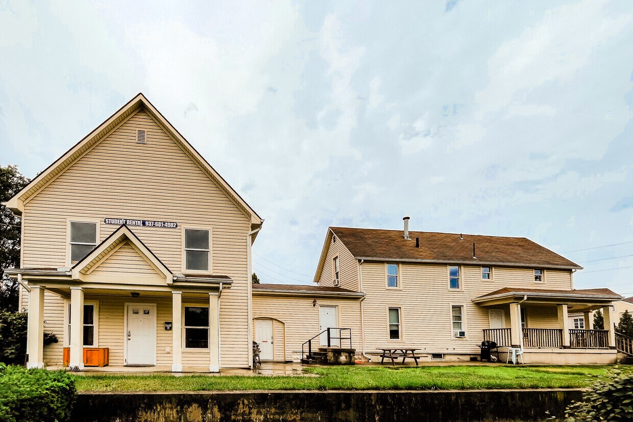 Primary Photo - 222 Stonemill Rd
