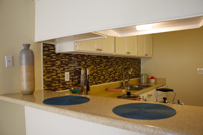Foto del edificio - Villa Pacific Townhomes