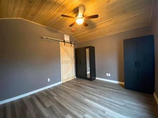 Foto del edificio - Tiny Home Cottage in Sulphur Rock • 1 Bed ...