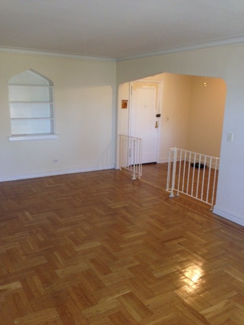 Building Photo - 35 Clinton Pl