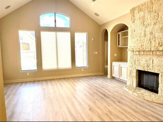 Foto del edificio - 14806 Bonhamford Ct