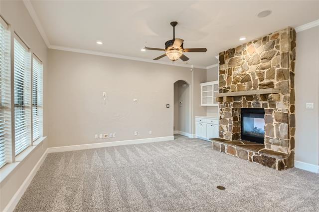 Building Photo - 1325 Heritage Hill Dr
