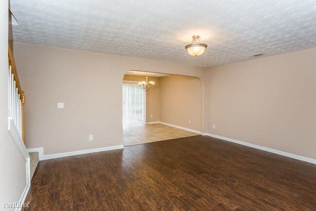 Building Photo - 741 Georgetown Ln