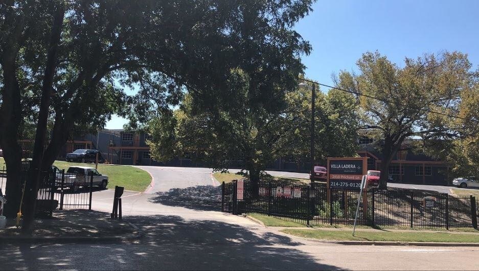 Foto principal - 2910 Prichard Ln