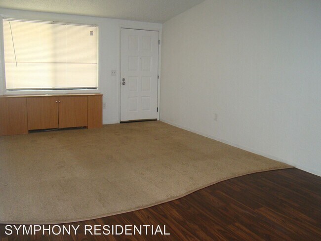 Building Photo - 10000-10163 S Nob Hill Cir