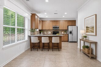 Building Photo - 174 E Spindle Tree Cir