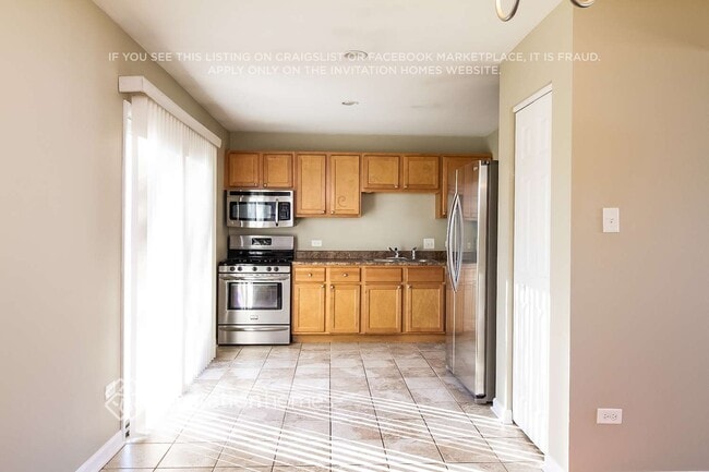 Building Photo - 5203 Riverside Dr