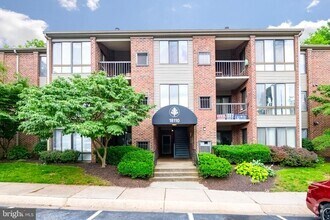 Building Photo - 18110 Chalet Dr
