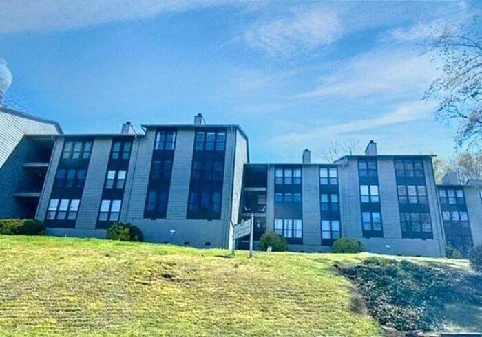 Foto principal - 1905 16th Ave S