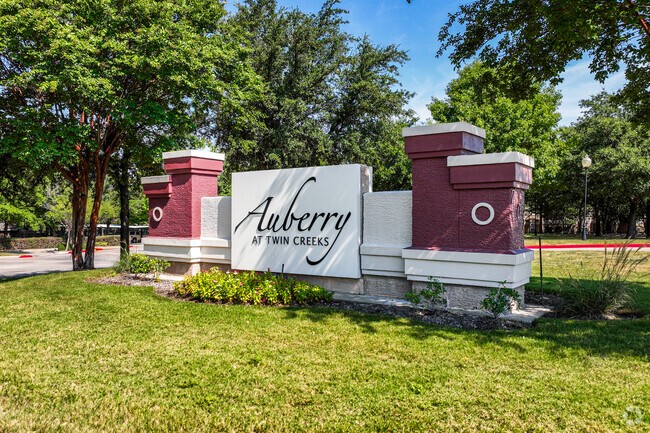 Señal de monumento - Auberry at Twin Creeks