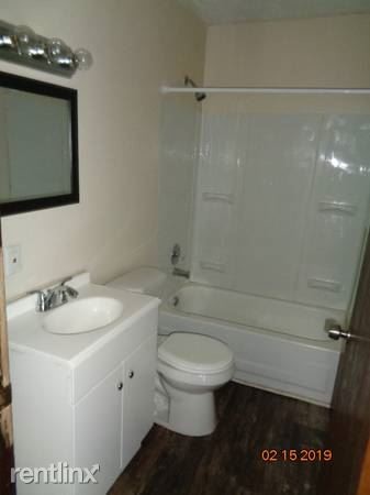 Building Photo - 4 br, 2 bath Apartment - 262 Webster Ave