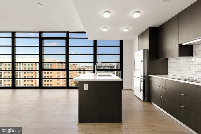 Foto del edificio - 1300 4th St SE