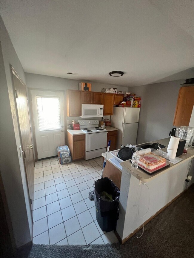 Foto del edificio - 1638 High Quest Cir