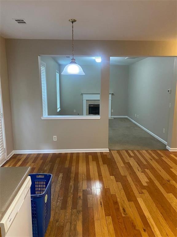 Foto del edificio - 1437 Lady Slipper Ct NW