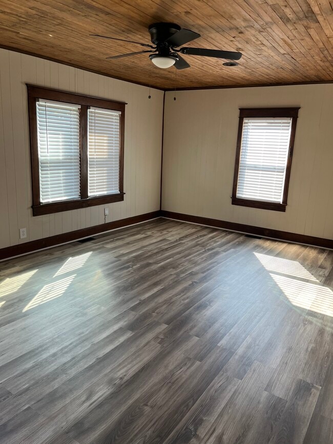 Foto del edificio - 108 2nd St