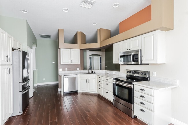 Foto del edificio - 18944 New Passage Blvd