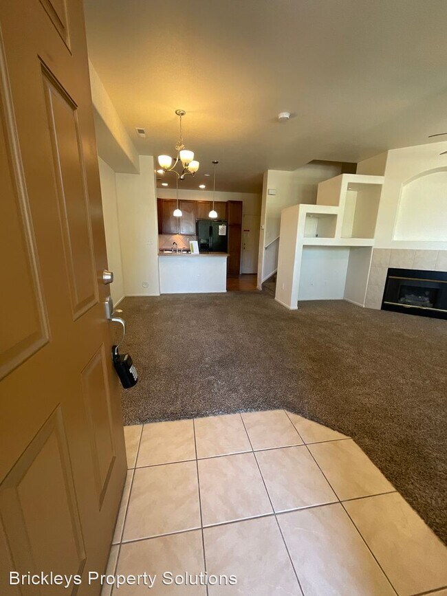 Building Photo - 3 br, 2.5 bath House - 4140 Brown Stone View