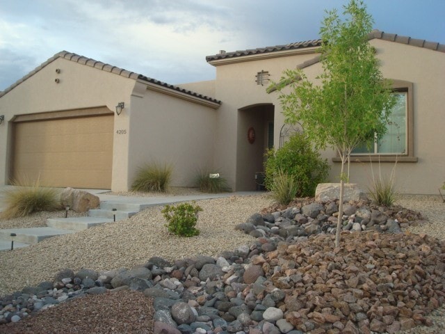 Foto del edificio - Gorgeous 4 bedroom home in Del Prado