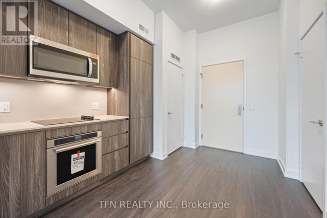 Photo du bâtiment - 15 Richardson St