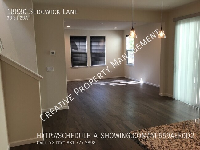 Building Photo - 3 Bedroom House in East Garrison Community