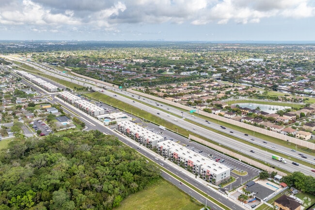 Aerial - Solina Old Cutler Apartments