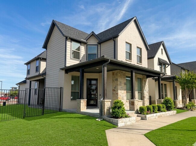 Photo - 8982 Pancho Barnes Trl (Frisco, TX) House