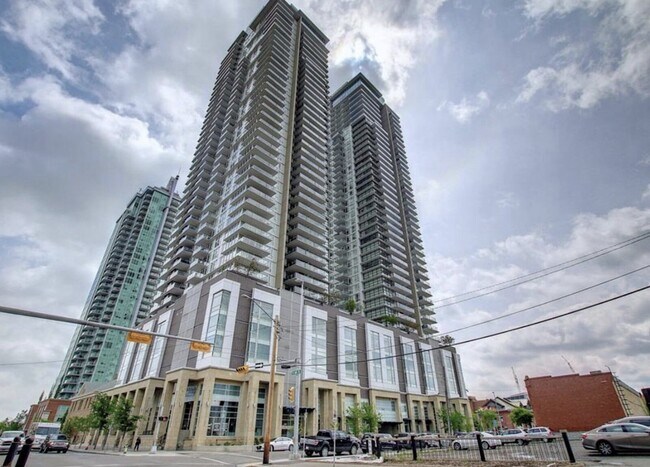 Photo du bâtiment - Beautiful Executive 1 Bedroom/1 Bathroom C...