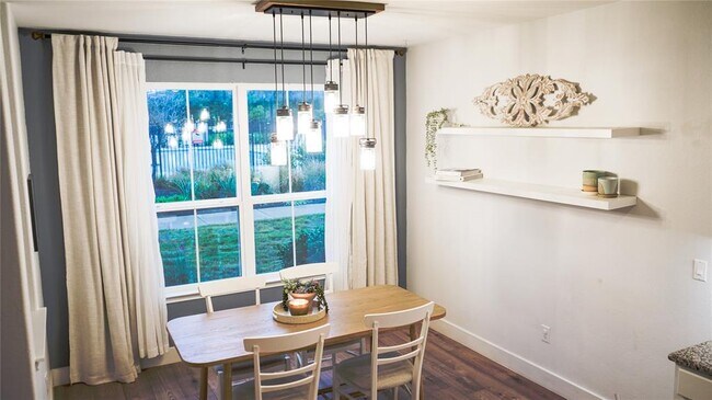 Building Photo - 13700 Sage Grouse Dr