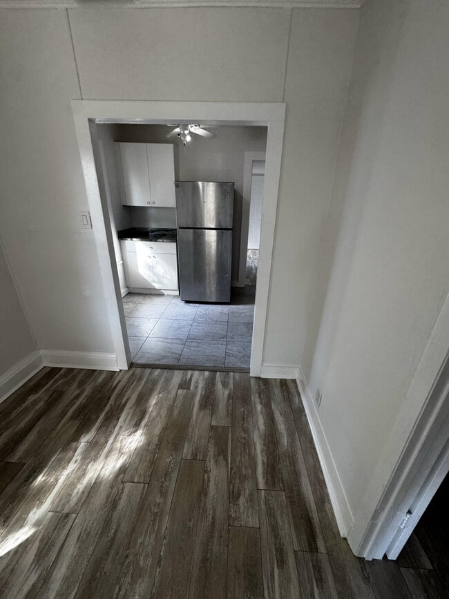 Foto del edificio - 315 N K St