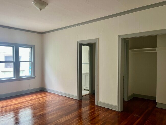 Building Photo - 335 S Rampart Blvd