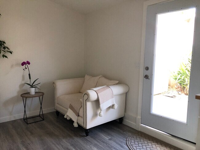 Living room and dinning area - 680 Rosal Way