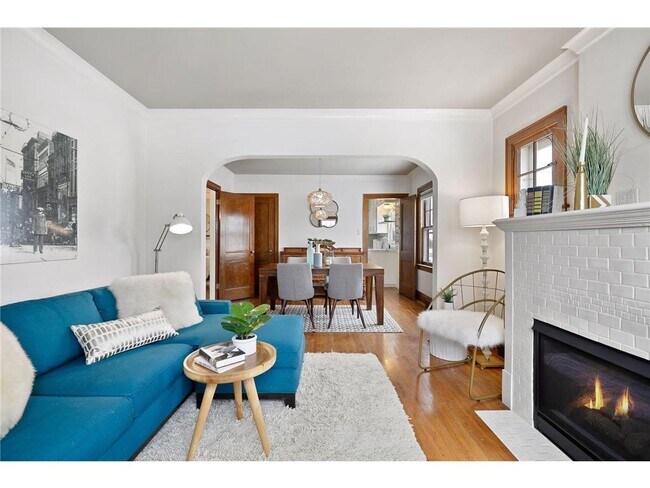 Building Photo - 4205 24th Ave S