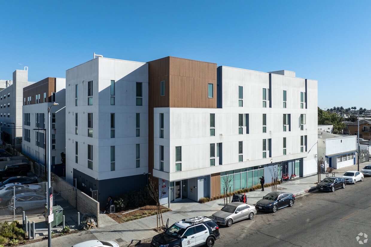 Building Exterior - West Terrace Apartments