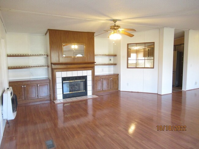 Foto del edificio - 3180 Homestead Rd