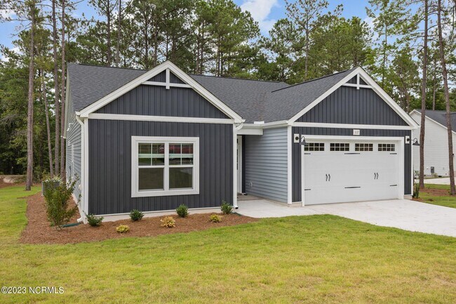 Foto del edificio - 117 Country Ridge Ln