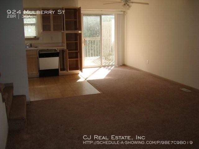 Foto del edificio - 924 Mulberry St