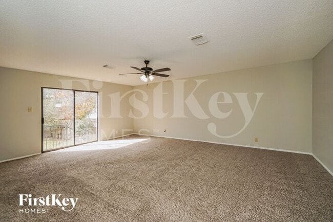 Building Photo - 9214 Limestone Hill