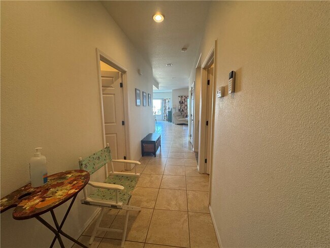 Foto del edificio - 3340 Landon Dr W