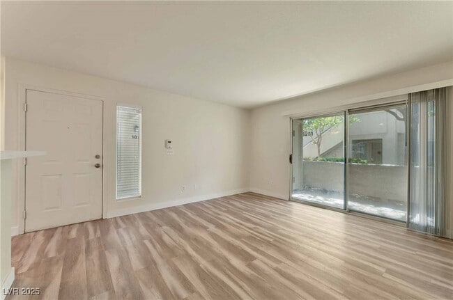 Building Photo - 5259 Caspian Springs Dr