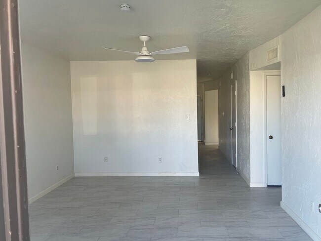 Foto del edificio - REMODELED 3 BEDROOM