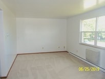 Building Photo - 461 Alberta Dr