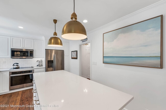 Building Photo - 200 Lorraine Ave