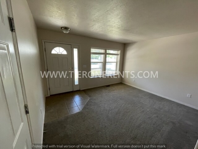 Building Photo - 7202 North Ute Drive, Eagle Mountain, UT 8...