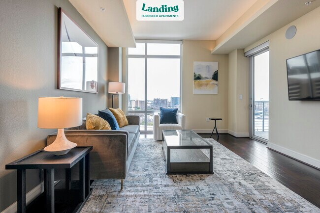 Building Photo - 214 Barton Springs Rd