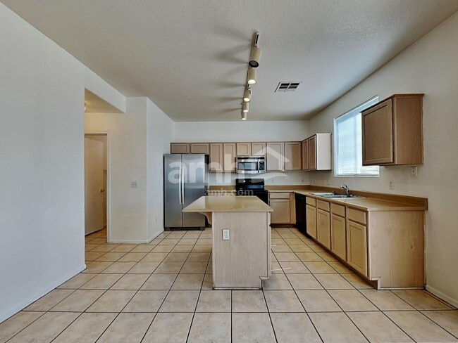 Building Photo - 2014 N 104th Ave